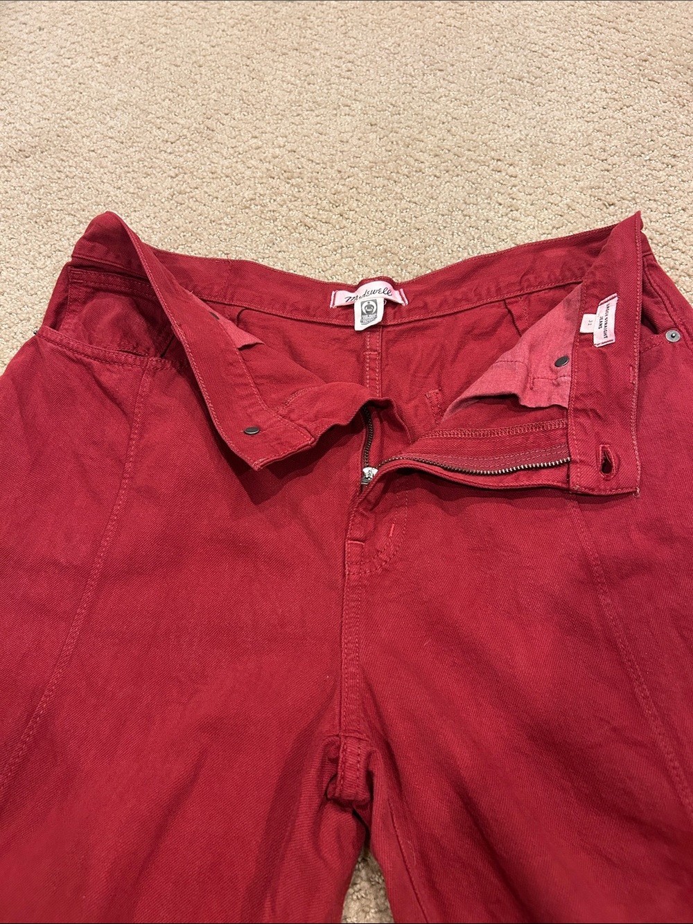 Madewell The Baggy Straight Jean in Deep Burgundy Red - Picture 5 of 11